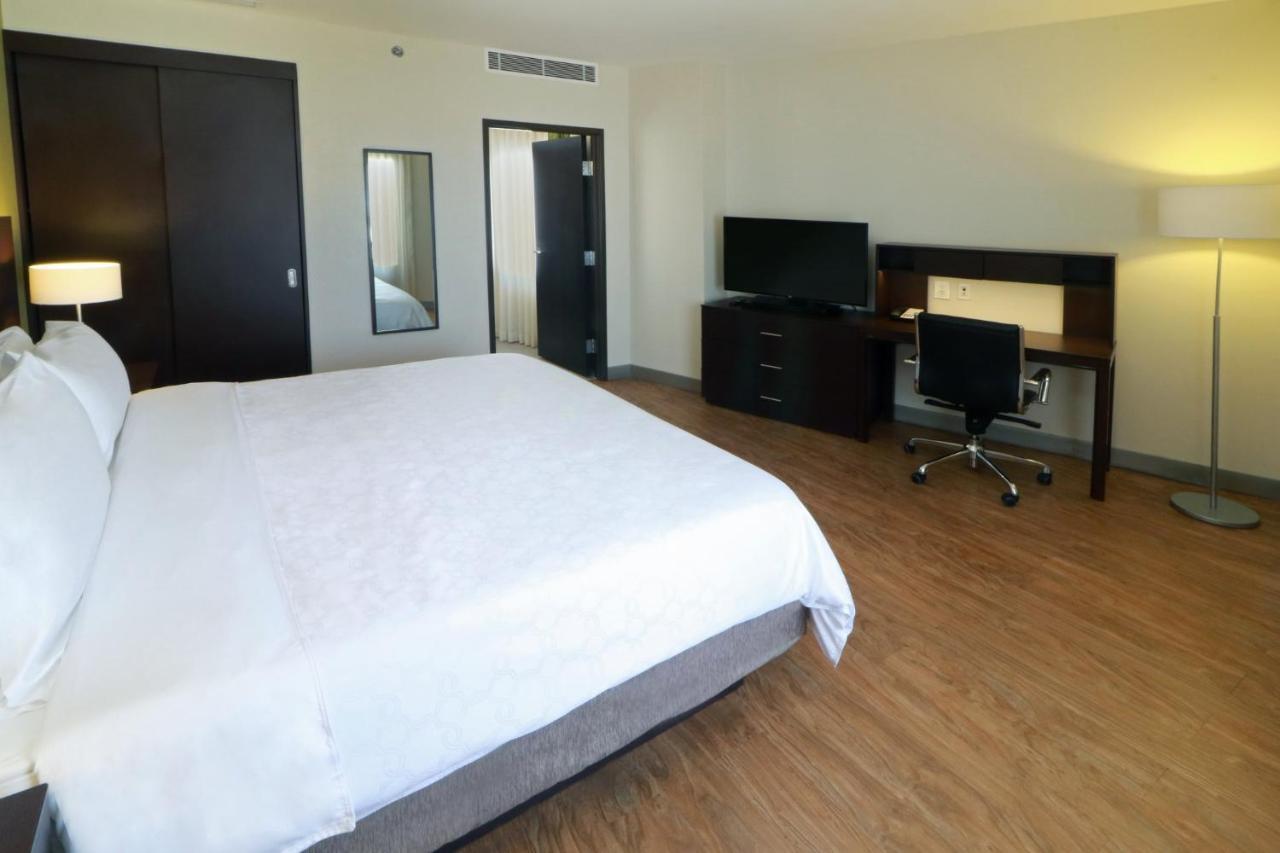Staybridge Suites San Luis Potosi By Ihg Exterior foto